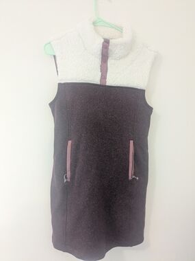 Title nine Vest Dress in White and Plum